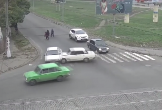 Három ladás ilyen kabarét még nem rendezett