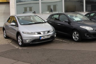 Használt autó: tényleg annyira jó az ufó Civic?