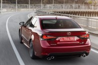 Luxusautót fejleszt a Toyota versenyrészlege 6