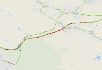 Baleset az M3-ason, lezárták a pályát
