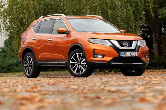 Szebb nem, csak erősebb lett: Nissan X-Trail