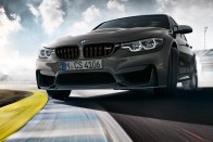 Felsőfokig ragozták a BMW M3-ast 23