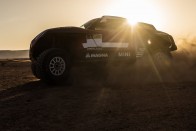 Kétféle versenyautóval indul a Dakaron a MINI 39