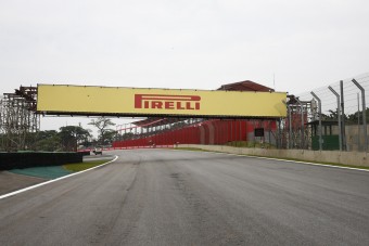 F1: Ellenfele akadt a Pirellinek