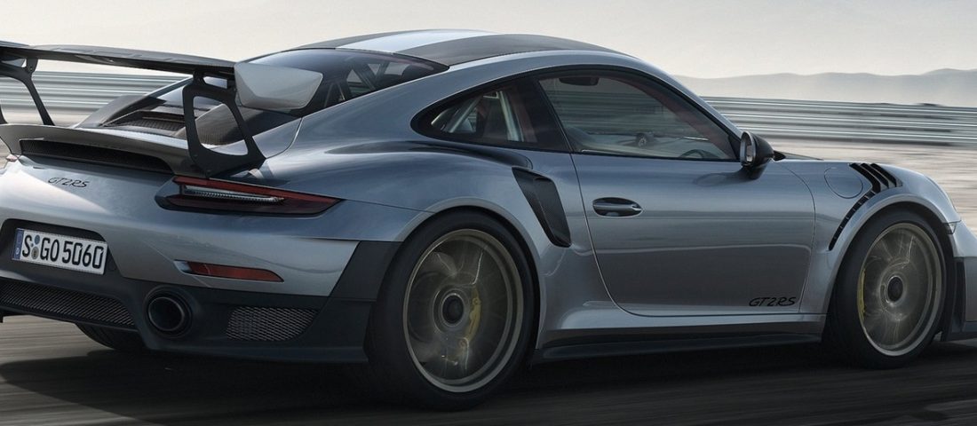 Így gyorsul nulláról 356 km/órára a Porsche 911 GT2 RS