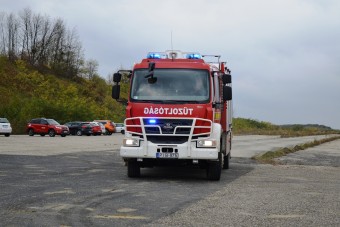 Ettől a magyar tűzoltóautótól eláll a szavad