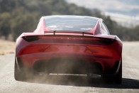 Értelmezhetetlen dolgokra képes a Tesla Roadster 15