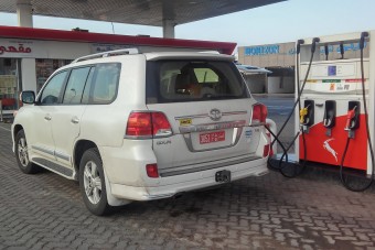 120 forintos benzinnel autóztunk