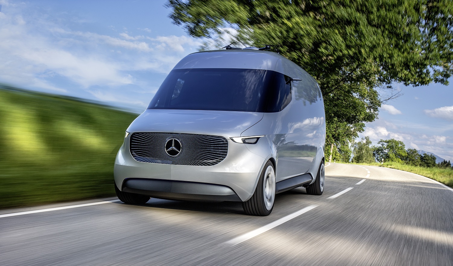 Felfedtük a következő generációs Mercedes Sprinter titkát 13