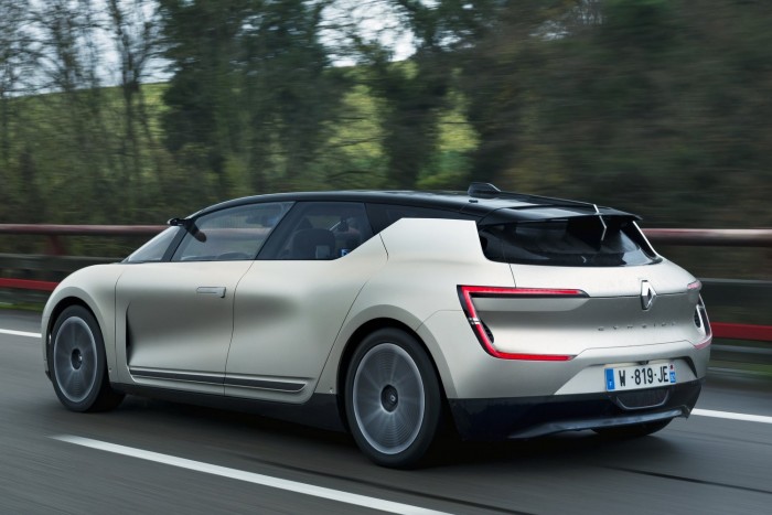 Gyönyörű új világot vetít előre a Renault tanulmánya 4 Gyönyörű új világot vetít előre a Renault tanulmánya 4