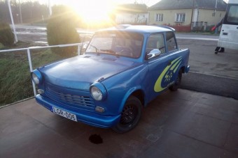 Nap hirdetése: megér 300 ezret egy díjnyertes Trabant?