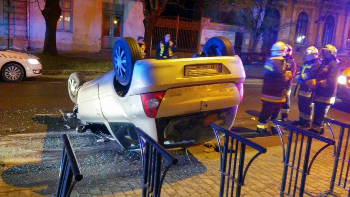 Képeken a szombati nagykőrösi súlyos baleset 2