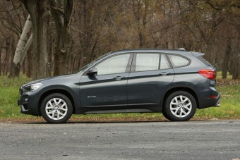 Fapados BMW-t alapmotorral?