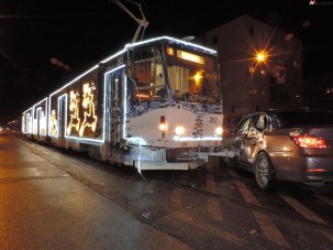 Karambolozott a fényvillamos, fotón a baleset