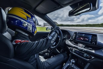 Golf GTI-verő autót épített a Hyundai