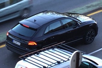 Kémfotón az Audi Q8