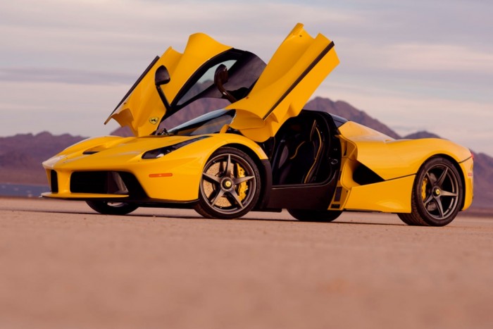 Sárga LaFerrarit keresel? Már meg is találtad!