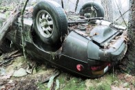 30 év után került elő a lopott Porsche 2