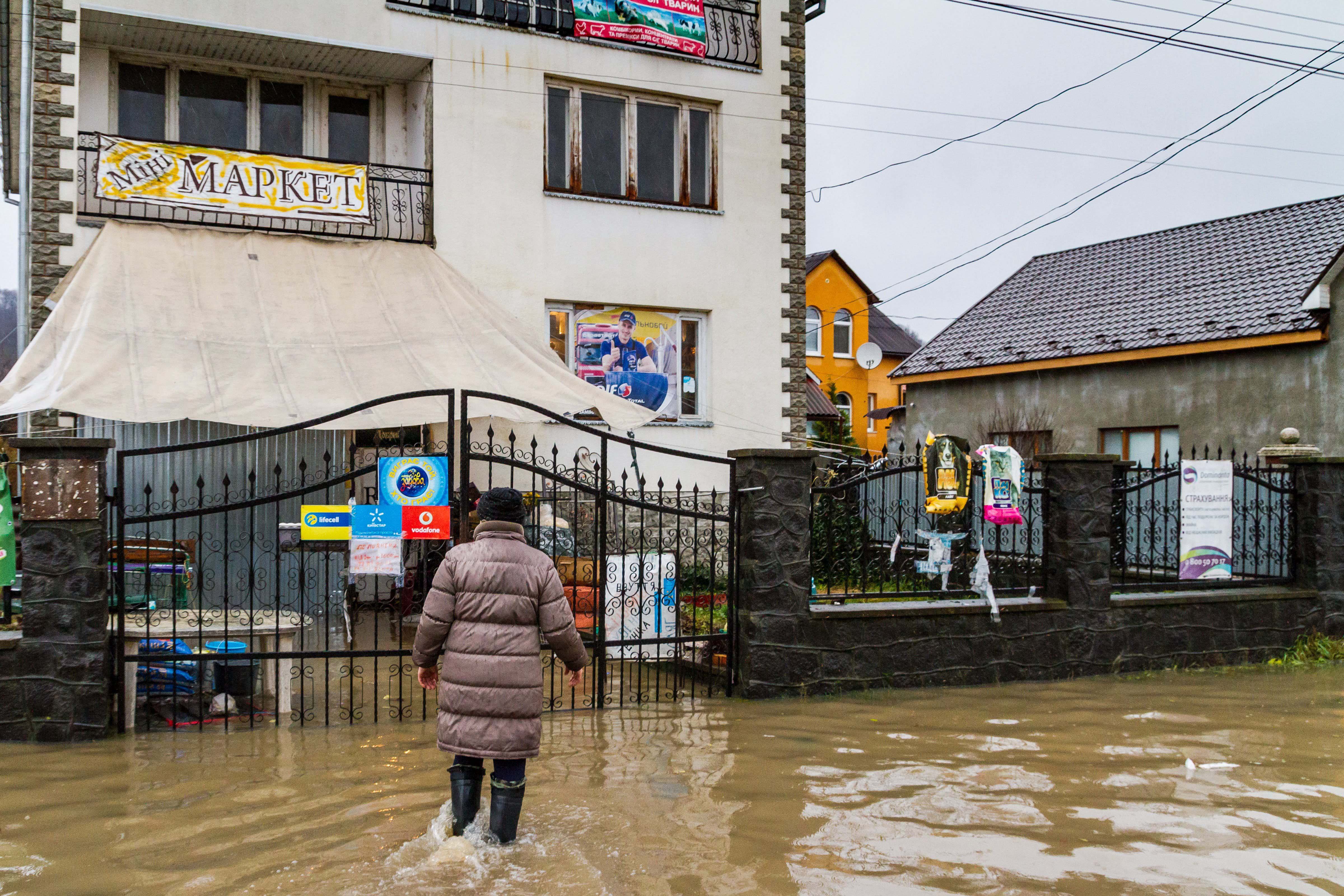 Szomorú fotókon az elárasztott Kárpátalja 11