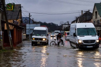 Szomorú fotókon az elárasztott Kárpátalja