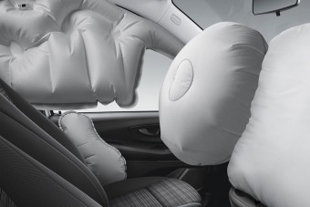 Életveszélyes hiba az egyik német luxusmárka csaknem összes típusában!