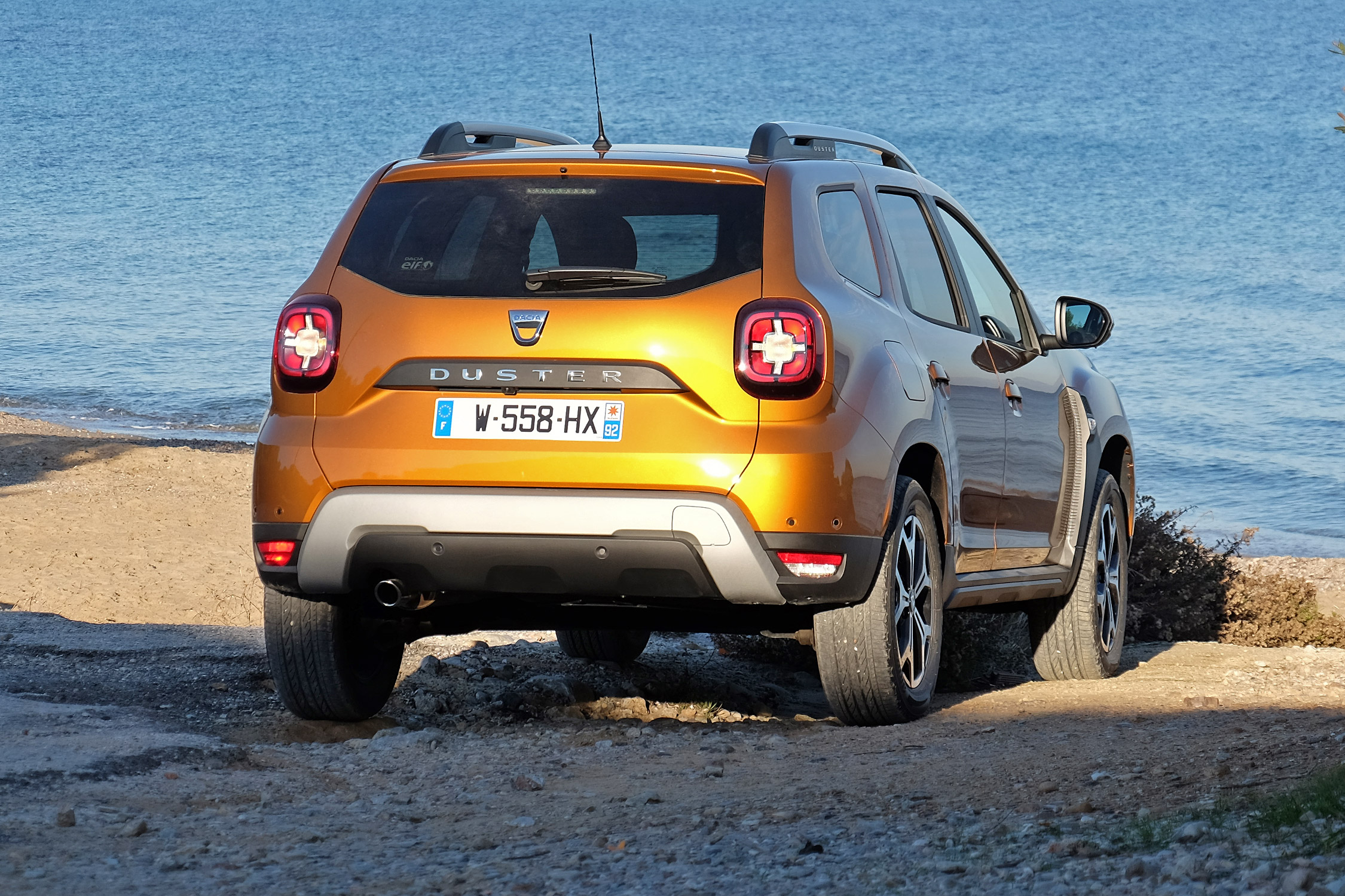 Új Dacia Duster: szabadidő-autó 3 millió alatt 7