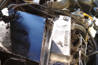 Megbuherálta autóját egy pécsi férfi, étolajjal közlekedett, a NAV kiszúrta