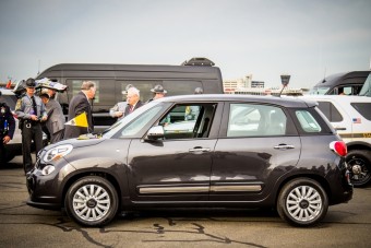 Tiéd lehet a legszerényebb pápamobil