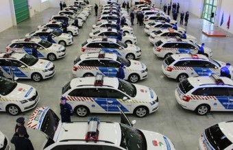 270 vadiúj autót kaptak a vidéki rendőrök