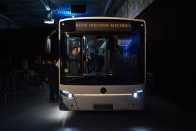 A reformáció előtt tiszteleg az új magyar autóbusz 34