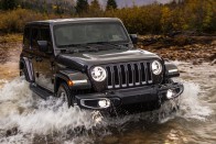 Jeep Wrangler: Nem látod, de vadonatúj 104