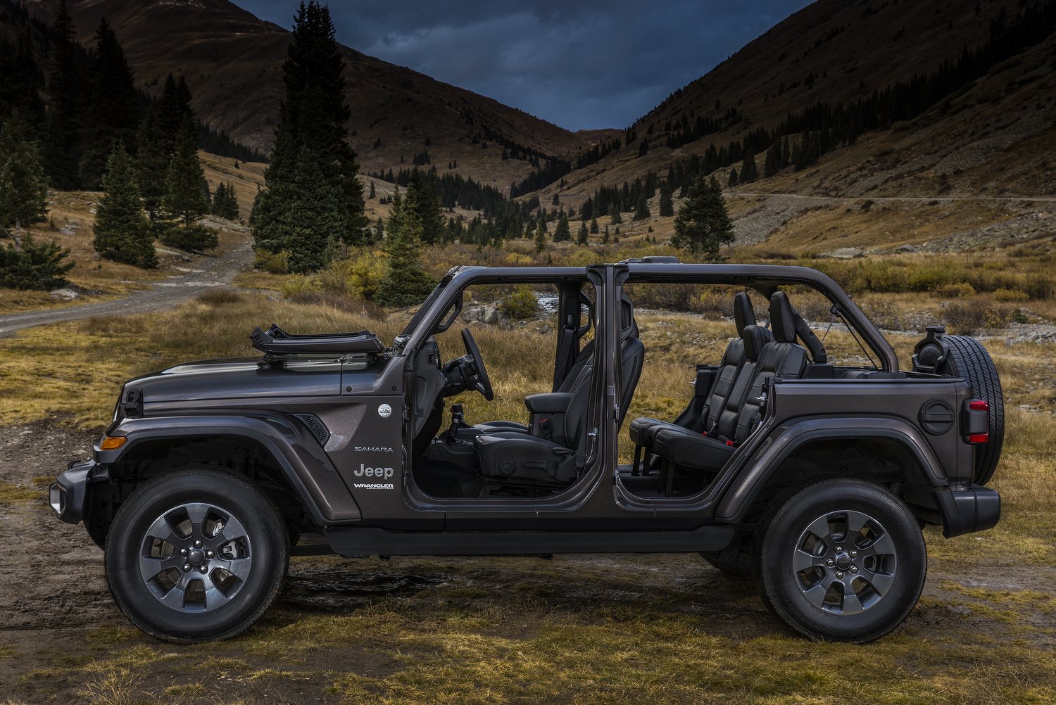 Jeep Wrangler: Nem látod, de vadonatúj 4