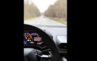 Vajna Tímea simán feltöltötte gyorshajtását a netre