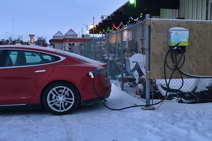 5 ok, amiért nem szeretik a telet a Tesla-tulajdonosok 3 5 ok, amiért nem szeretik a telet a Tesla-tulajdonosok 3