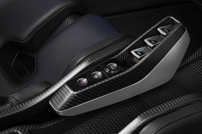 Negyedmilliárdos utcai versenyautót épít a McLaren 13 Negyedmilliárdos utcai versenyautót épít a McLaren 13