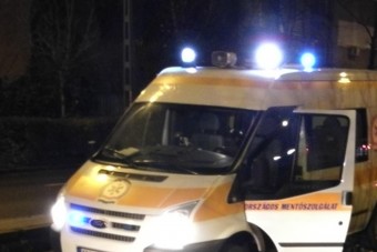 Nyílt levelet írt a fiatal sofőr, aki állítólag büntetőfékezett egy OMSZ-mentő előtt