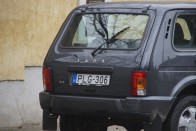 41 éves, mégis új, mi az? Hát a Lada Niva! 56