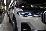 Célegyenesben a BMW X7 gyártása 51