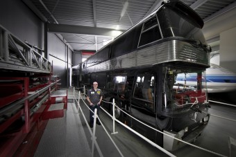 Minden bizonnyal ez az emeletes buszok dinoszaurusza