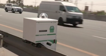 Új módszerrel járnak túl a gyorshajtók eszén Dubajban