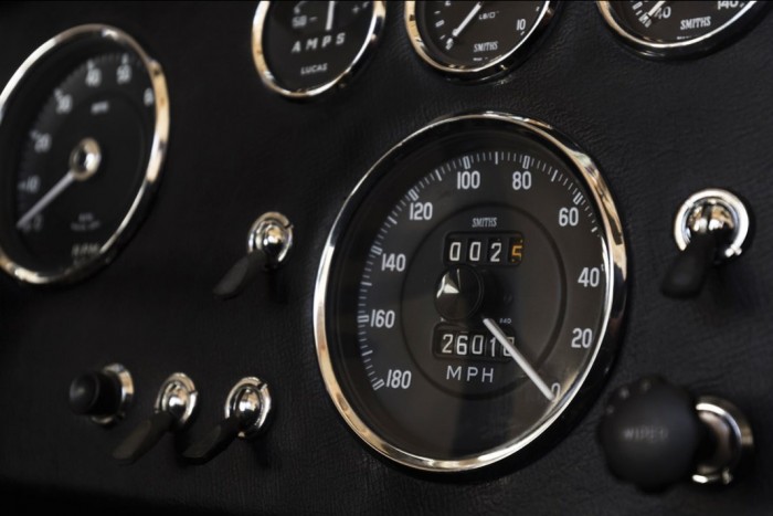 600 milliót érhet a világ egyik legőrültebb utcai versenyautója 7 | Vezess 600 milliót érhet a világ egyik legőrültebb utcai versenyautója 7