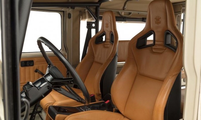 Modern luxusautóvá vált az öreg igavonó 7