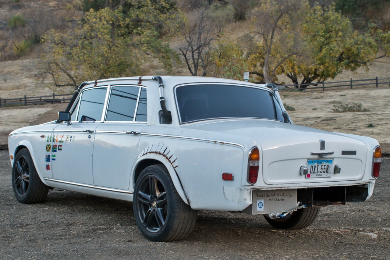 Eszelősen néz ki ez a szétfaragott Rolls-Royce 1