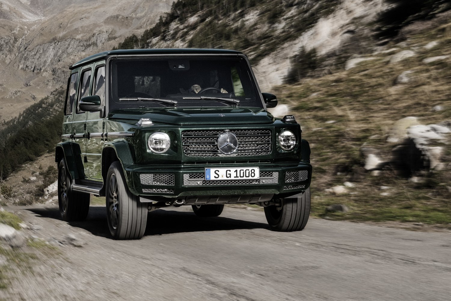 Mercedes-Benz G-osztály: itt a legenda legújabb kötete! 4