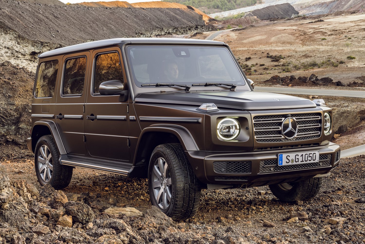 Mercedes-Benz G-osztály: itt a legenda legújabb kötete! 14