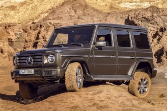 Mercedes-Benz G-osztály: itt a legenda legújabb kötete!