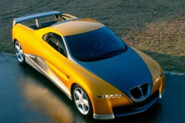 Pusztító platós BMW-t rajzoltak az olaszok