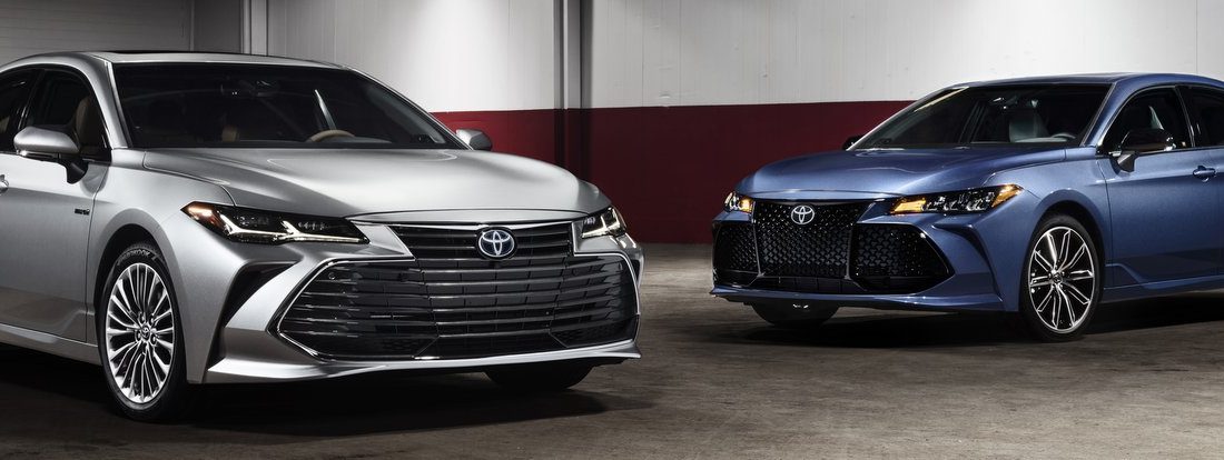 Ötméteres szedán a Toyotától