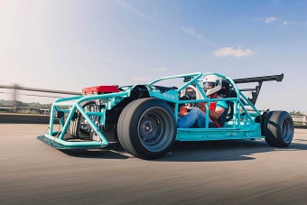 Levetkőztették ezt az Integrát, amennyire csak lehet