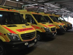 117 új autót kapnak a mentők